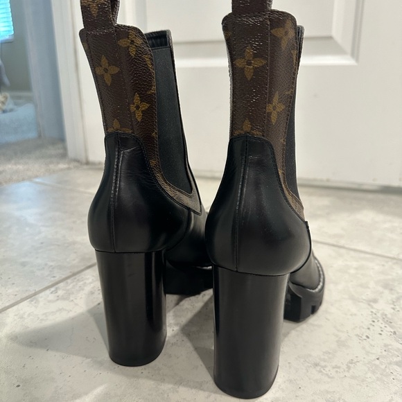 Louis Vuitton Star Trail Ankle Boot - Picture 4 of 5